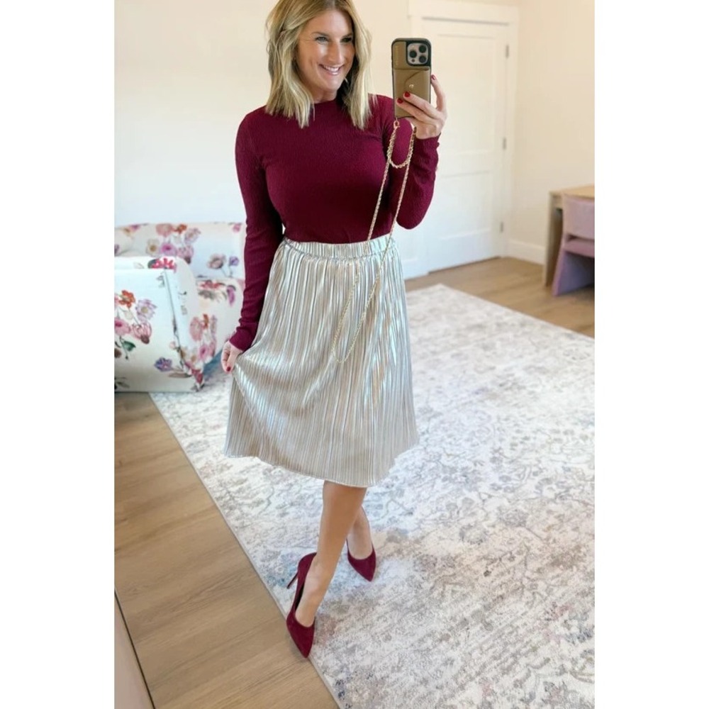 THML Silver Metallic Midi Skirt Sz S NWT Pull On Pleated Holiday Cocktail Party